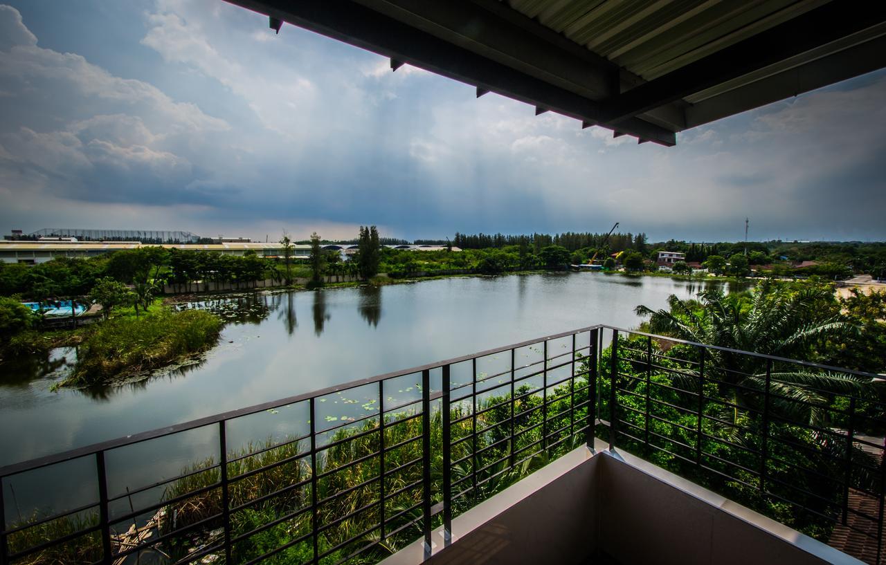 Na Siri Lake View Samut Prakan Eksteriør bilde